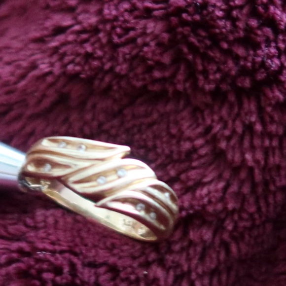 14K Gold Ring diamonds